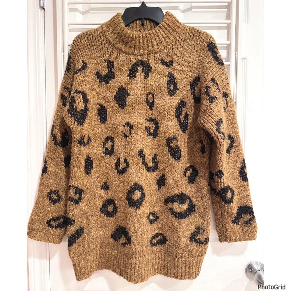 Universal Thread Leopard Tunic Chunky Knit Mockneck Sweater Chic Small